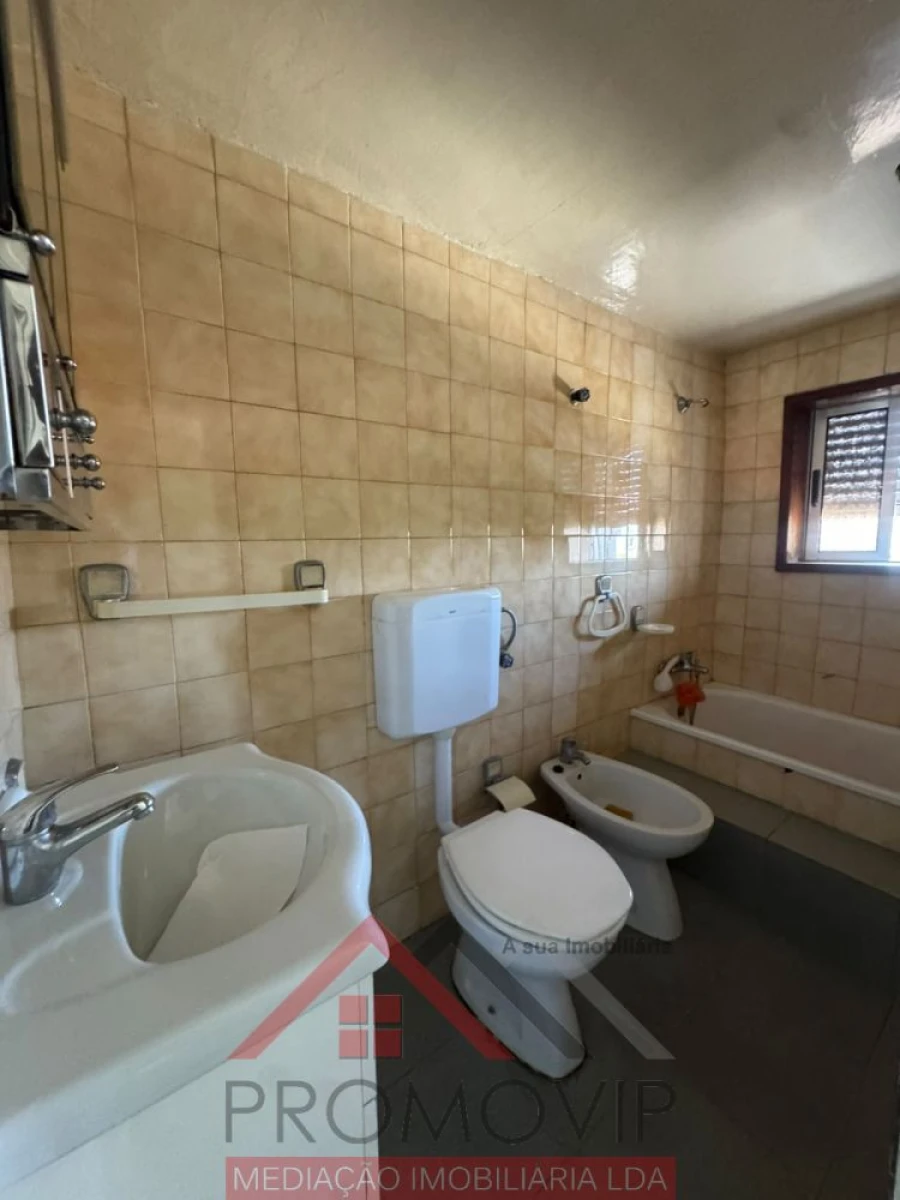 Moradia T2 para Venda em Santo Tirso, Couto (Santa Cristina e São Miguel) e Burgães Foto 8