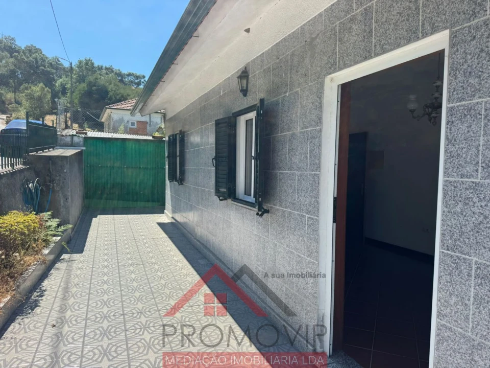 Moradia T2 para Venda em Santo Tirso, Couto (Santa Cristina e São Miguel) e Burgães Foto 10