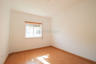 Apartamento T2 para Venda em Quinta do Conde