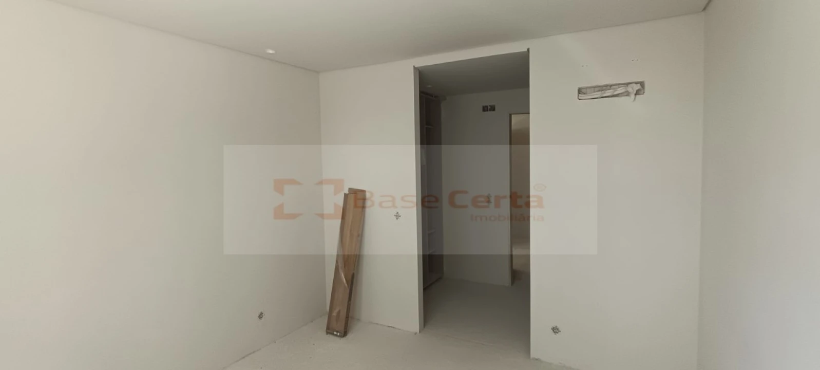 Apartamento T3 para Venda em Santa Iria de Azoia, São João da Talha e Bobadela Foto 7
