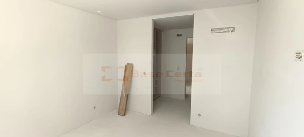 Apartamento T3 para Venda em Santa Iria de Azoia, São João da Talha e Bobadela