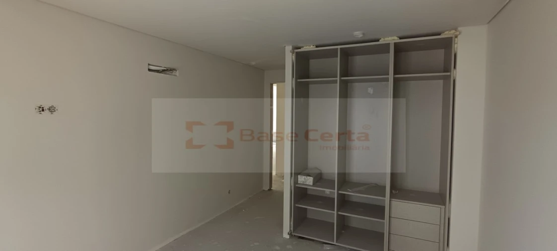 Apartamento T3 para Venda em Santa Iria de Azoia, São João da Talha e Bobadela Foto 9