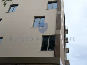 Loja para Venda em Funchal (Santa Luzia)