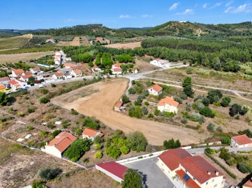 Terreno para Venda em Alcoentre