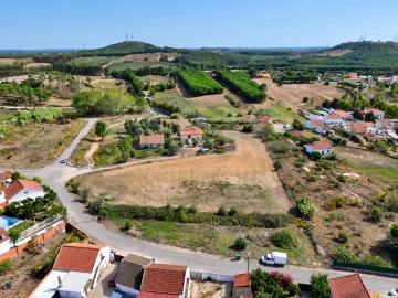 Terreno para Venda em Alcoentre