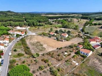 Terreno para Venda em Alcoentre