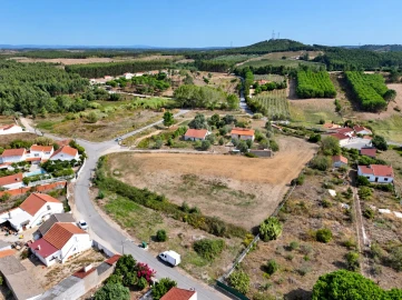 Terreno para Venda em Alcoentre