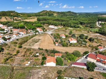 Terreno para Venda em Alcoentre