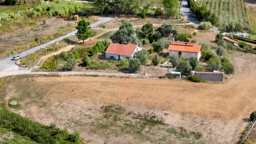 Terreno para Venda em Alcoentre