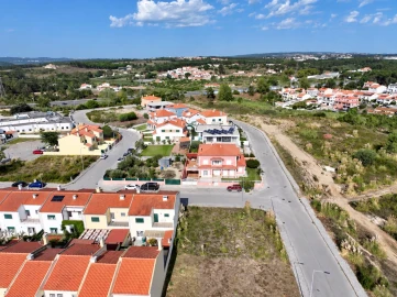 Terreno para Venda em Caldas da Rainha - Santo Onofre e Serra do Bouro