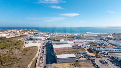 Loja para Venda em Peniche