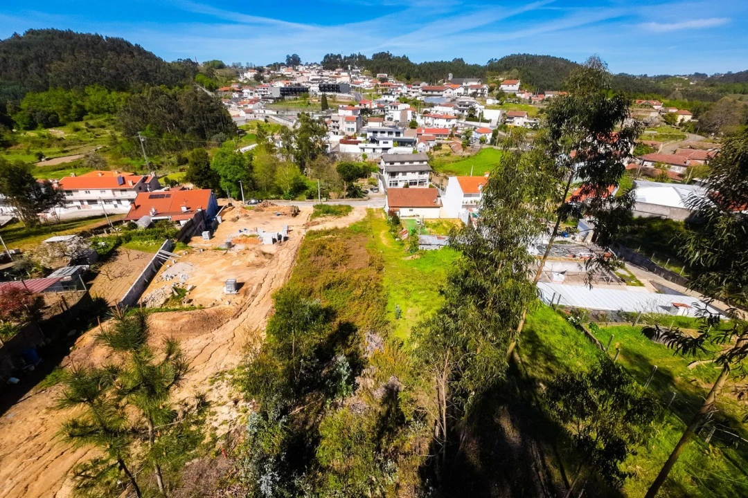 Terreno para Venda em Beire Foto 10