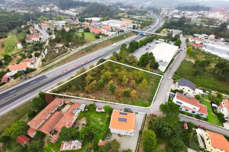 Terreno para Venda em Paredes Foto 9