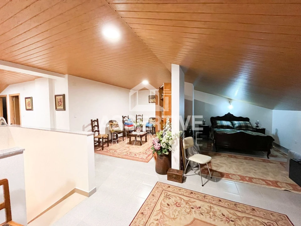 Moradia T5 para Venda em Abrantes (São Vicente e São João) e Alferrarede Foto 10