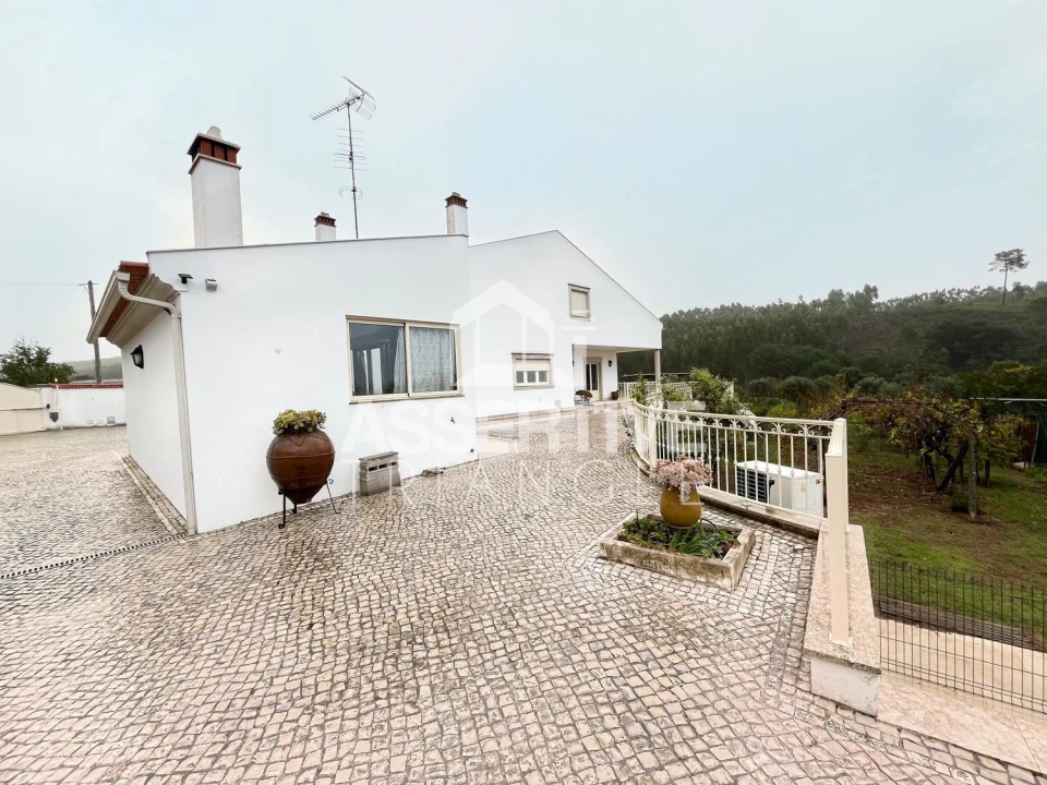 Moradia T5 para Venda em Abrantes (São Vicente e São João) e Alferrarede Foto 2