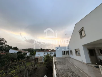 Moradia T5 para Venda em Abrantes (São Vicente e São João) e Alferrarede