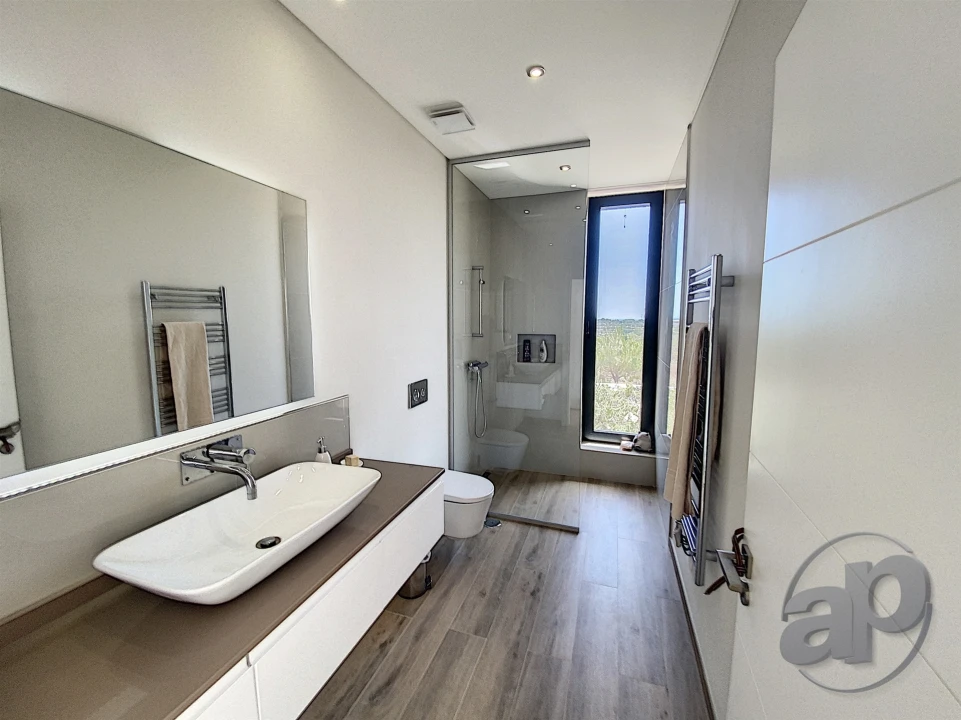 Moradia T5 para Venda em Vila Nova de Cacela Foto 28