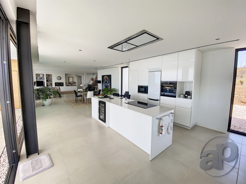 Moradia T5 para Venda em Vila Nova de Cacela Foto 10