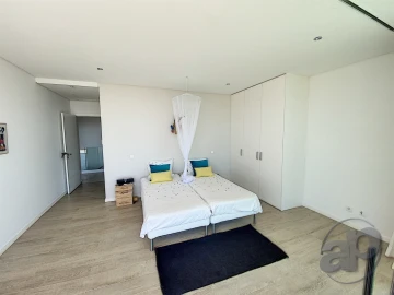 Moradia T5 para Venda em Vila Nova de Cacela