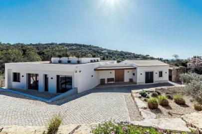 Moradia T3 para Venda em Loule (São Clemente)
