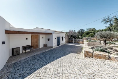 Moradia T3 para Venda em Loule (São Clemente)