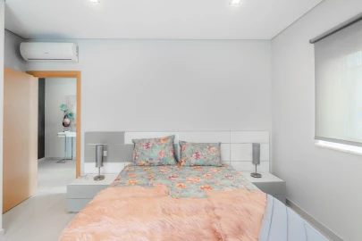 Moradia T4 para Venda em Vila Real de Santo Antonio