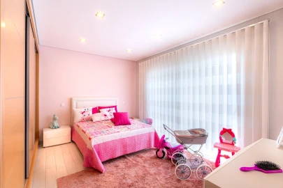 Moradia T4 para Venda em Vila Real de Santo Antonio