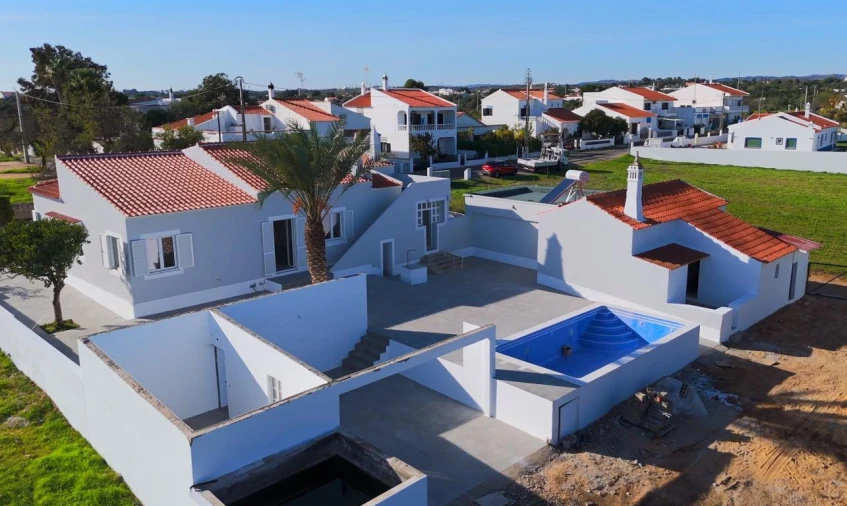 Moradia T5 para Venda em Vila Nova de Cacela Foto 16