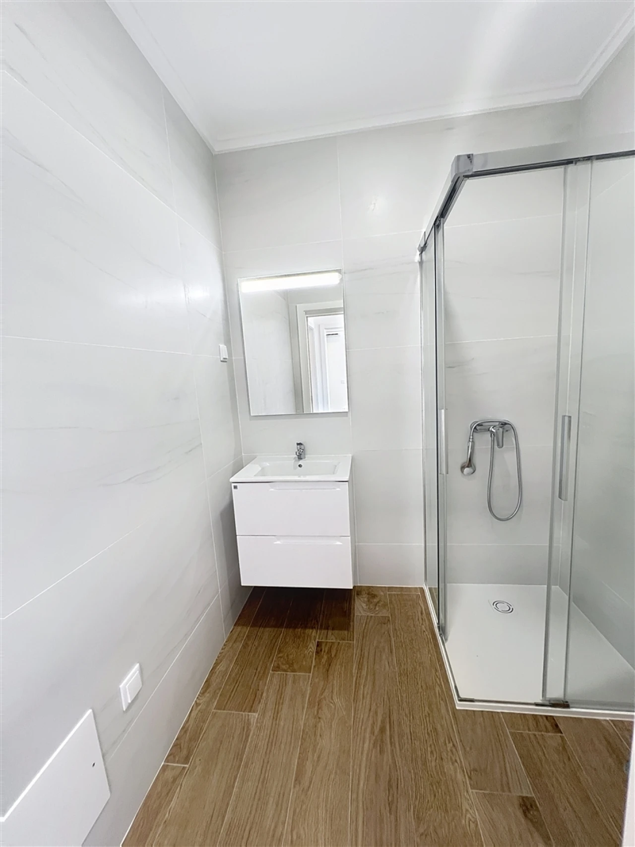 Apartamento T2 para Venda em Vila Real de Santo Antonio Foto 11