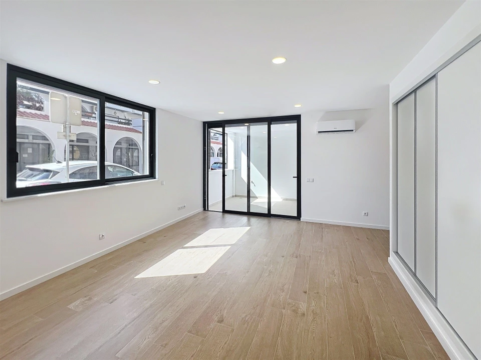 Apartamento T2 para Venda em Vila Real de Santo Antonio Foto 17