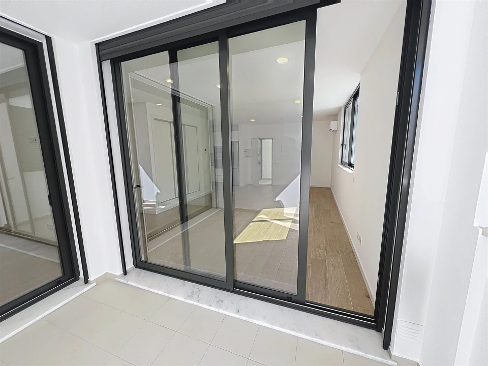 Apartamento T2 para Venda em Vila Real de Santo Antonio Foto 12