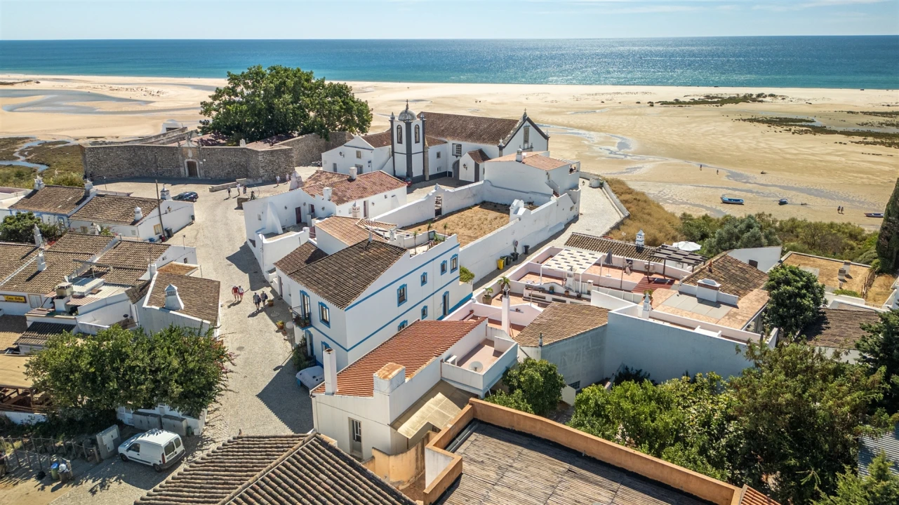 Moradia T3 para Venda em Vila Nova de Cacela Foto 3