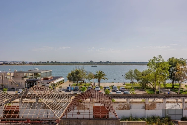 Apartamento T2 para Venda em Vila Real de Santo Antonio Foto 13