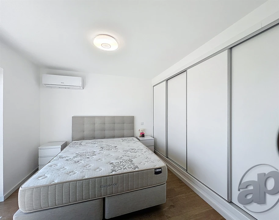 Apartamento T2 para Venda em Vila Real de Santo Antonio Foto 5