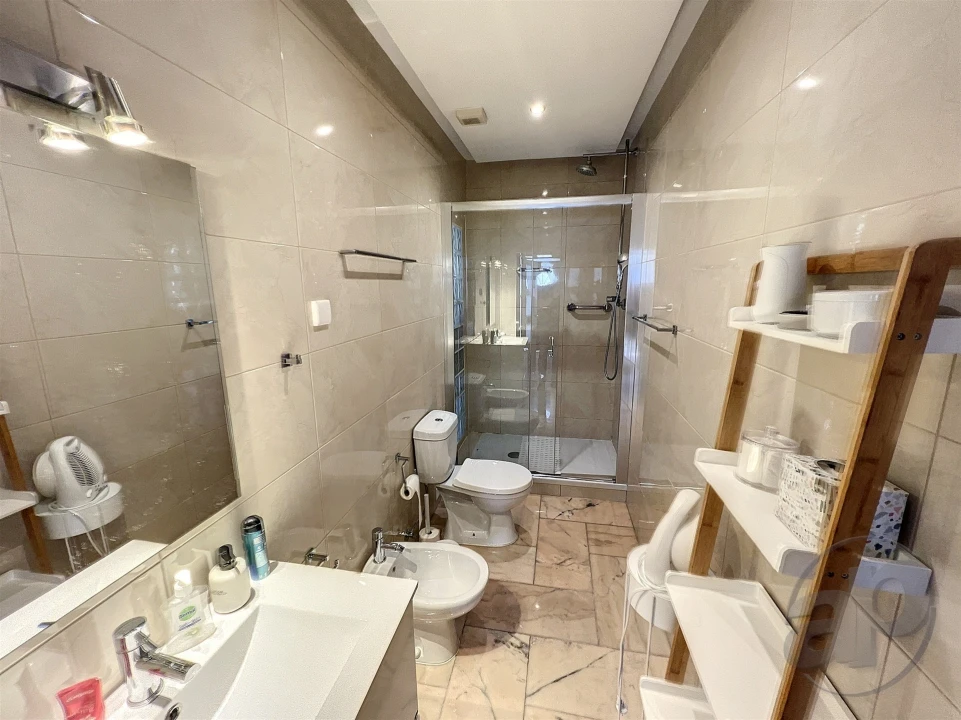 Apartamento T0 para Venda em Monte Gordo Foto 6