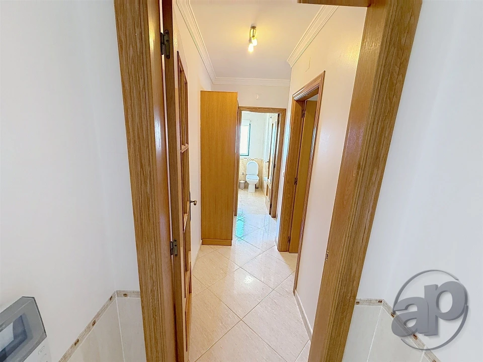 Apartamento T2 para Venda em Altura Foto 10