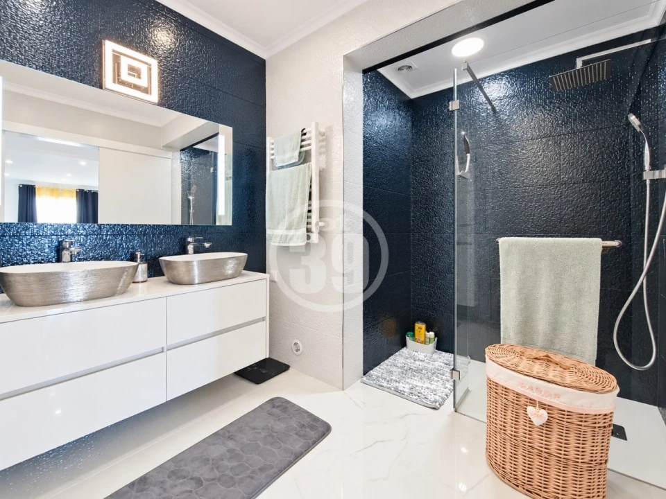 Apartamento T2 para Venda em Albufeira e Olhos de Água Foto 21
