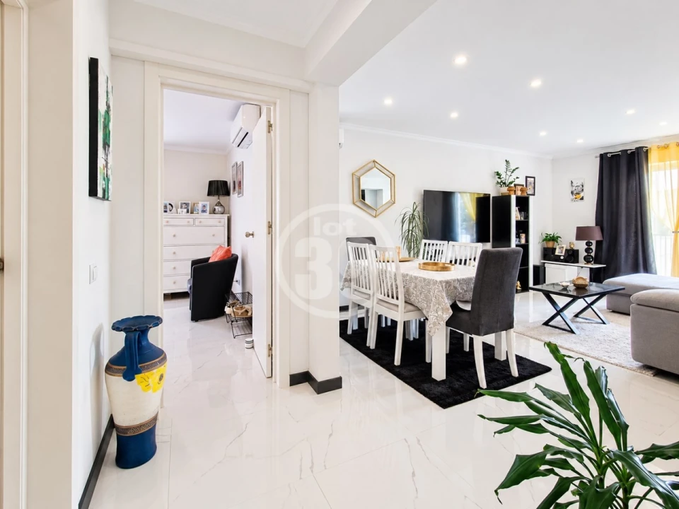 Apartamento T2 para Venda em Albufeira e Olhos de Água Foto 6