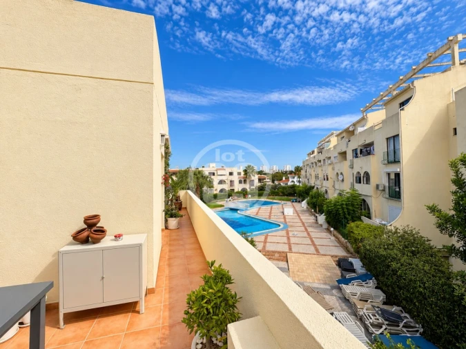 Apartamento T2 para Venda em Albufeira e Olhos de Água Foto 38