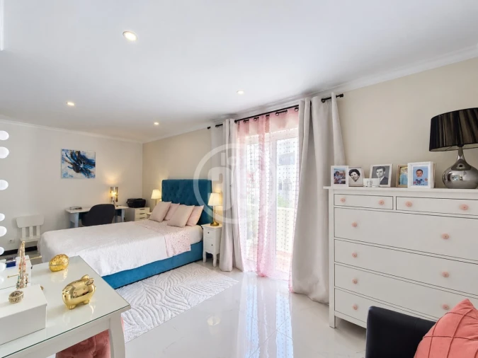 Apartamento T2 para Venda em Albufeira e Olhos de Água Foto 30