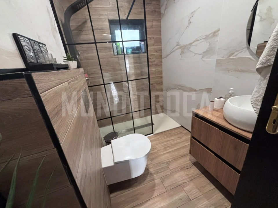 Moradia T3 para Venda em Espinho Foto 6