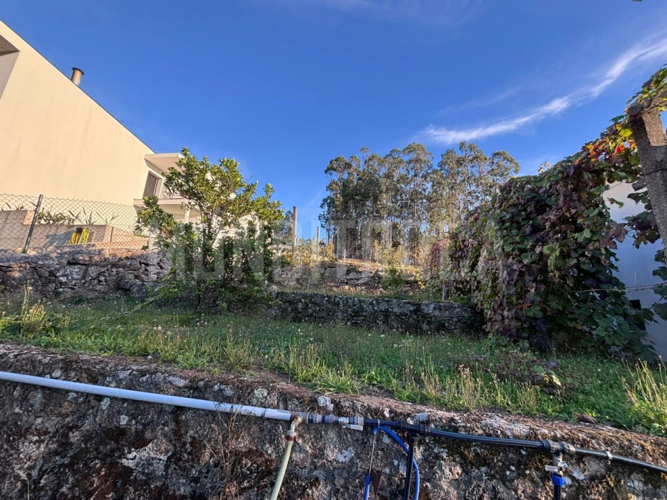 Moradia T3 para Venda em Espinho Foto 4