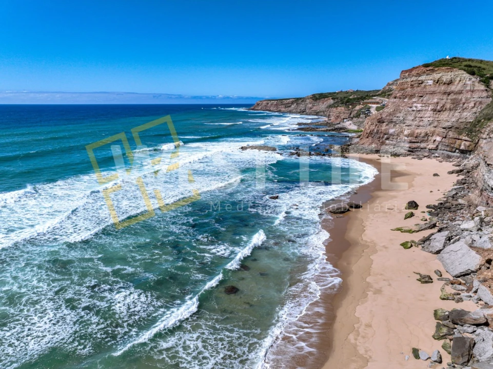 Moradia T5 para Venda em São Pedro da Cadeira Foto 2