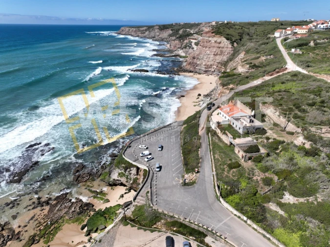 Moradia T5 para Venda em São Pedro da Cadeira Foto 4