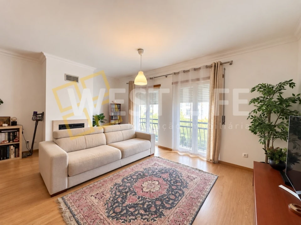 Apartamento T2 para Venda em Mafra Foto 2
