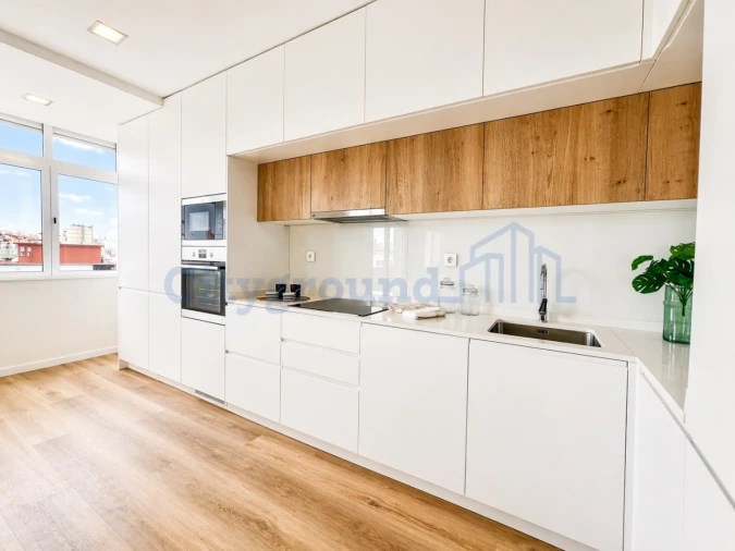 Apartamento T3 para Venda em Benfica Foto 2