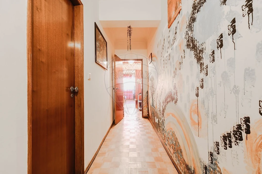 Apartamento T2 para Venda em Vila Franca de Xira Foto 16