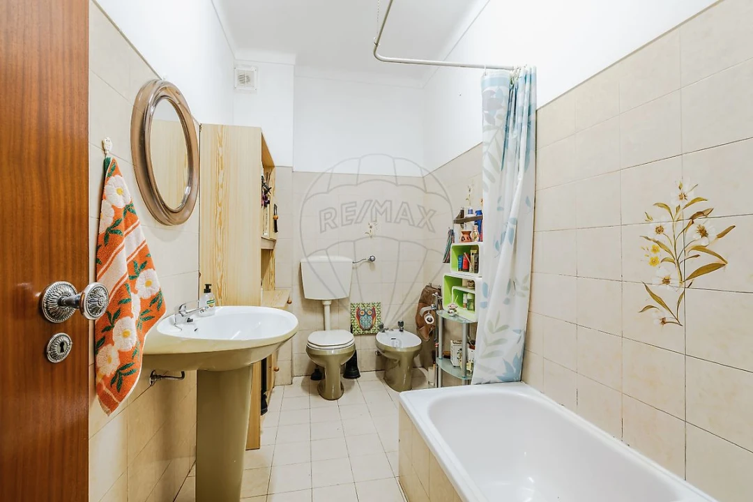 Apartamento T2 para Venda em Vila Franca de Xira Foto 20