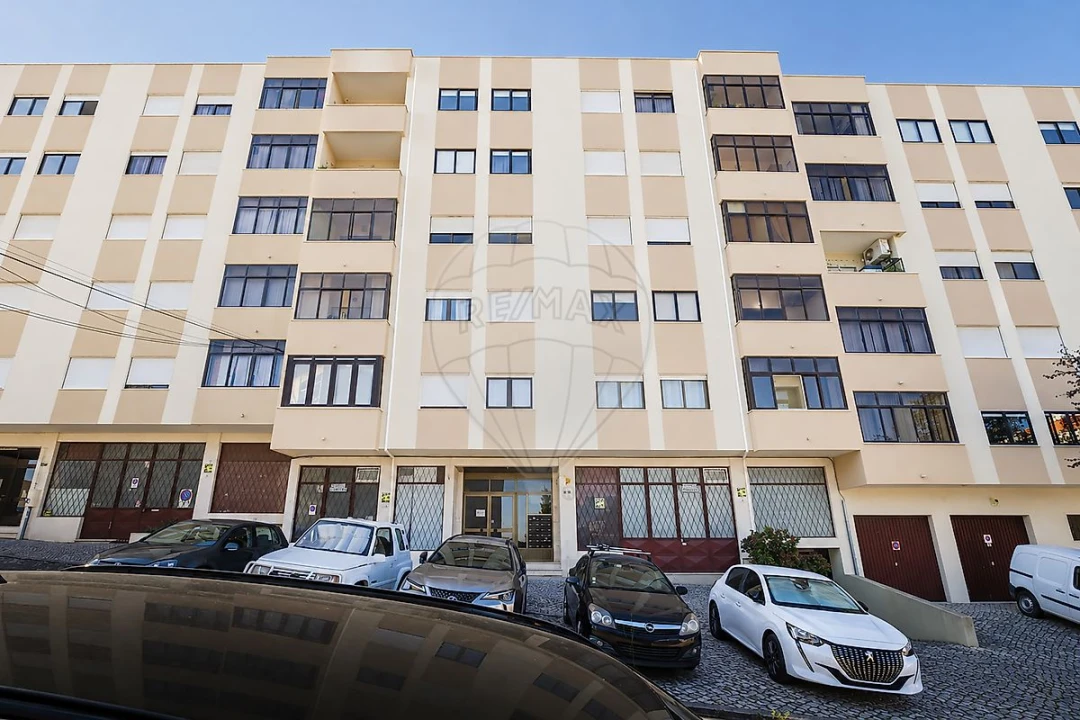 Apartamento T3 para Venda em Vila Franca de Xira Foto 36