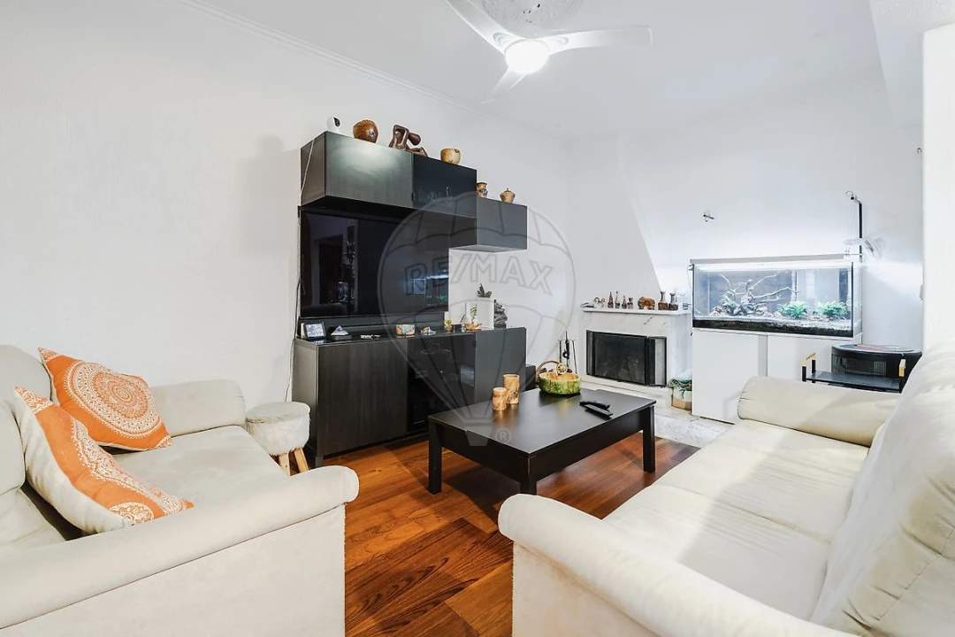 Apartamento T3 para Venda em Vila Franca de Xira Foto 1